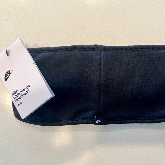 Nike Adult Club Fleece Headband, Black, One Size, NWT - Picture 3 of 3